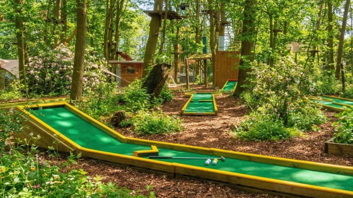 Mini-golf in the Veluwe 
